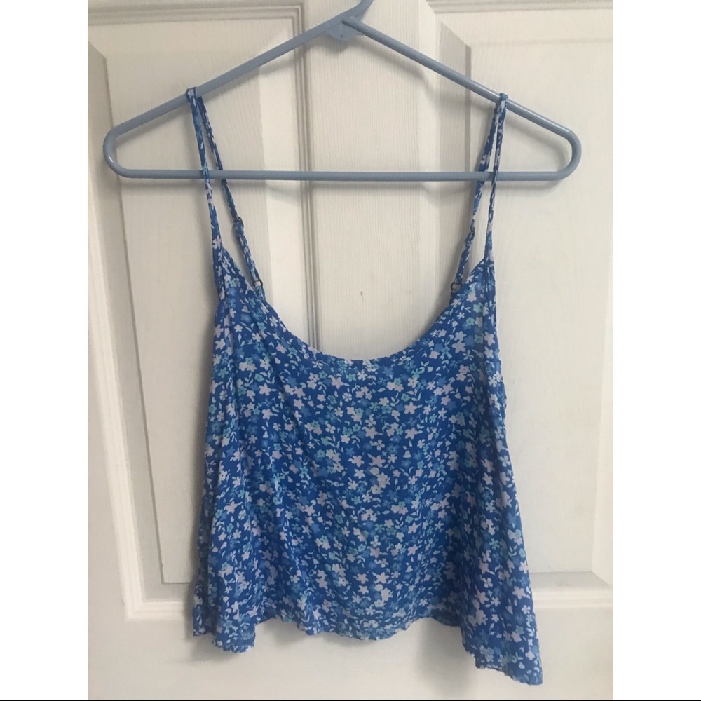 Blue floral crop top